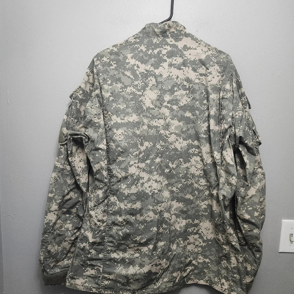 Men's camouflage jacket coat size large long full zipper army combat un… - Picture 6 of 9